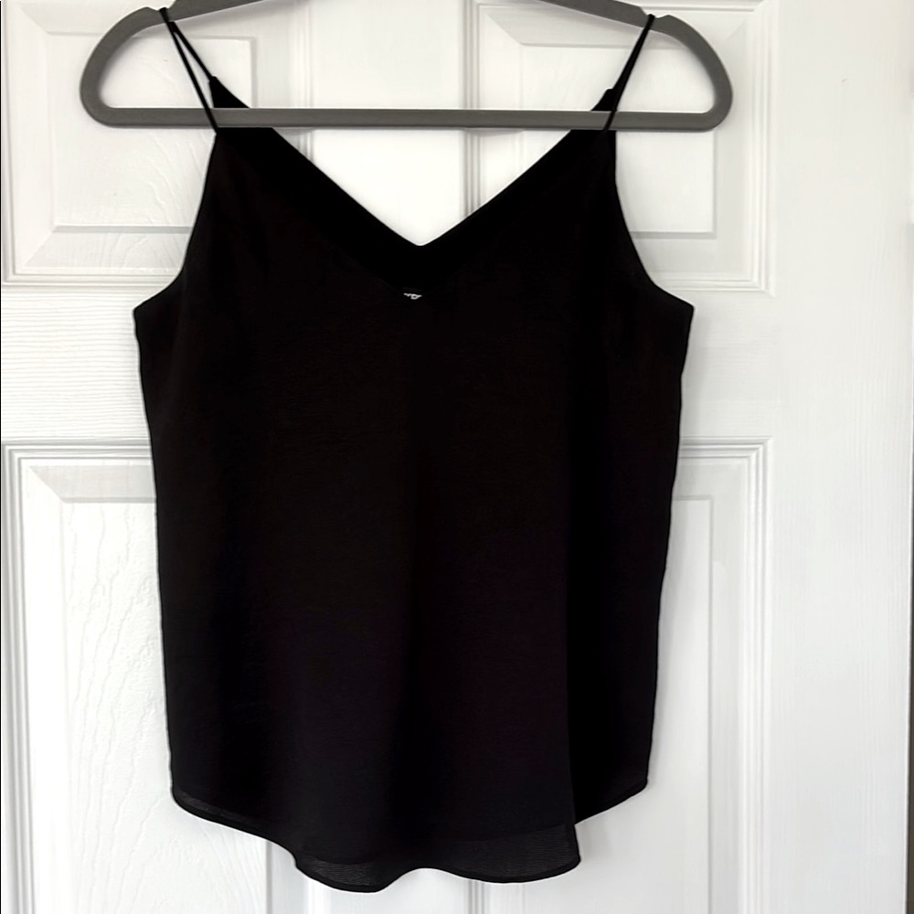 Express V-Neck Downtown Cami Size XS in Black